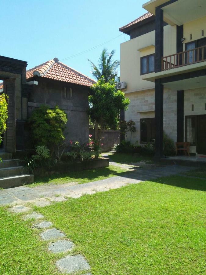 ホテル Kubu Jasmine Bali チャングー エクステリア 写真