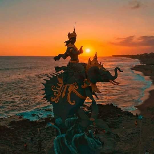 ホテル Kubu Jasmine Bali チャングー エクステリア 写真